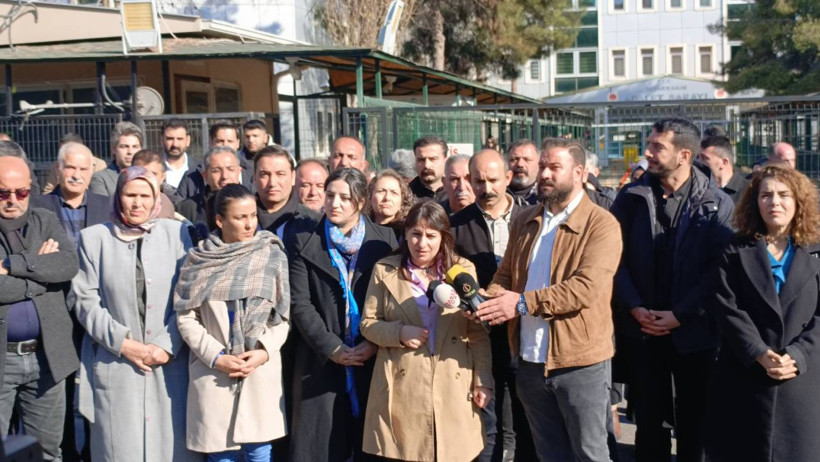 Siirt Belediye Eşbaşkanı Alağaş'a 6 yıl 3 ay hapis: 'Siyasi darbedir, direneceğiz' - Resim : 1