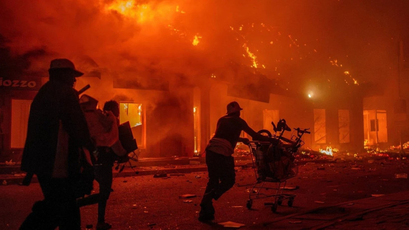 Madagaskar'da Z kuşağı protestoları: Hükümet görevden alındı - Resim : 1