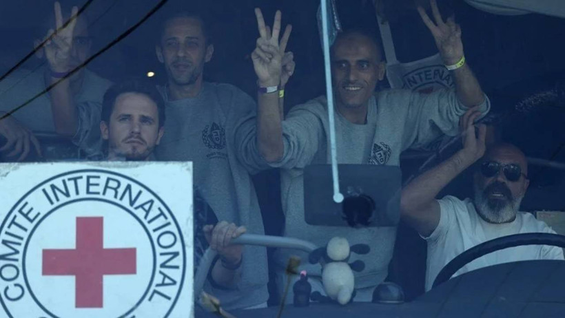 Gazze'de tutuklu-rehine takası; İsrailli tüm sağ rehineler ve Filistinli tutuklular serbest - Resim : 3