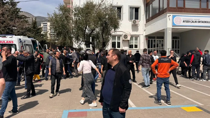 Urfa'dan sonra Maraş'ta okulda saldırı: 4 can kaybı, 20 yaralı - Resim : 1