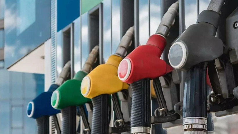 Depoyu Doldurmak İ&ccedil;in Gece Yarısını Bekleyin! Benzin ve Motorinde "&Ccedil;ifte" İndirim Yolda - Resim : 2