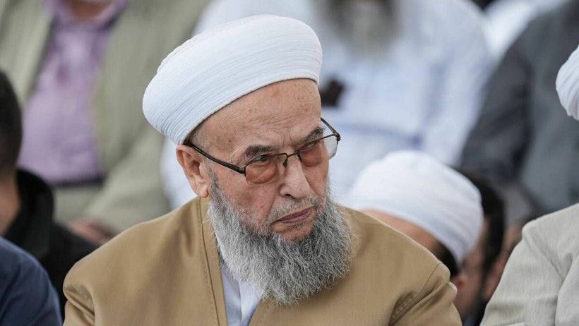 ahmetfikri.jpg