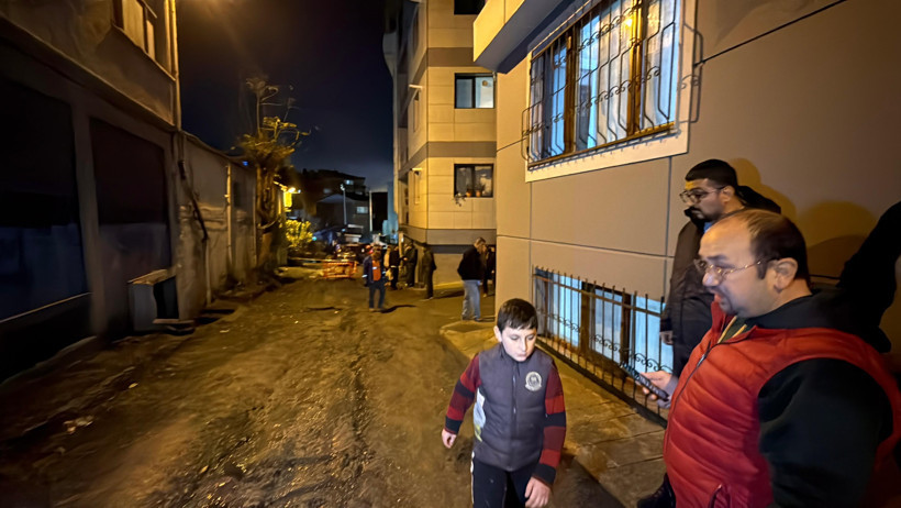 istanbul-beyoglunda-yol-coktu-2-evi-s-462136-136496-1.jpg