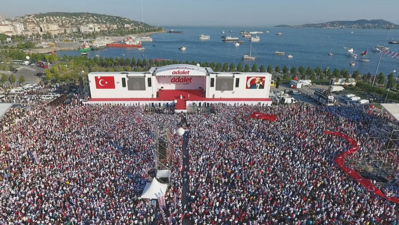 'Adalet Yürüyüşü zor sınavların önünü açtı' - Resim : 2