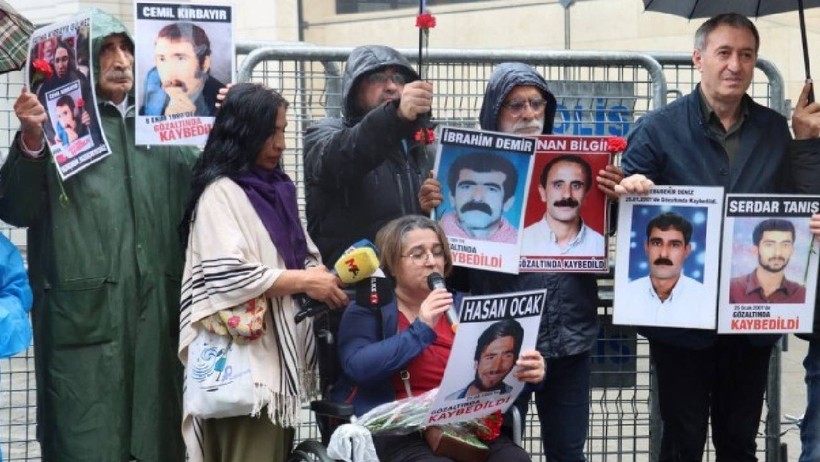 Buldan ve Tuncer Cumartesi Anneleri eyleminde: Barış olacaksa yüzleşme olmalı - Resim : 1