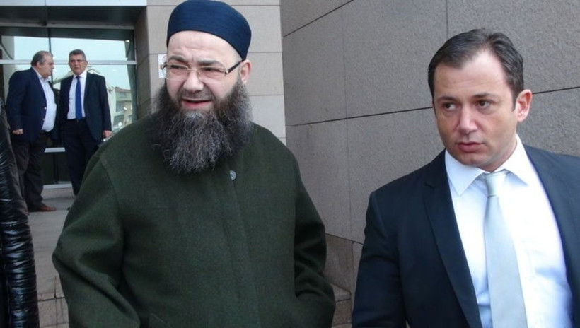 Cübbeli Ahmet'in avukatı FETÖ'den aranıyor - Resim : 1
