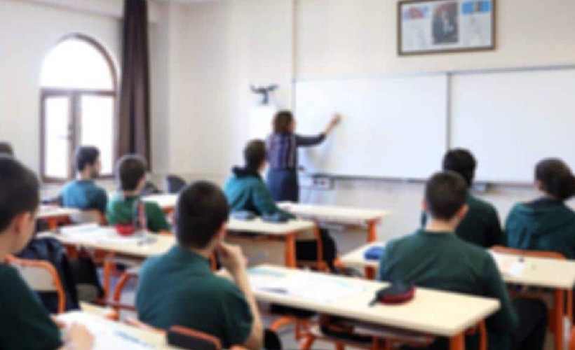 MEB'den özel öğretim kurumları düzenlemesi: 'Kademeler arası geçişte fahiş fiyat uygulanmaz'