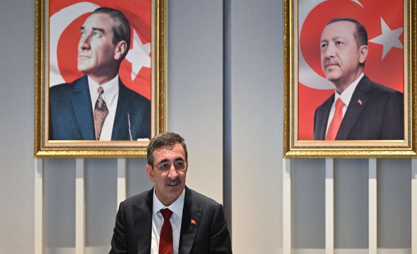 Cumhurbaşkanı Yardımcısı Yılmaz düşük maaş zammını böyle savundu: Enflasyon yükselirmiş