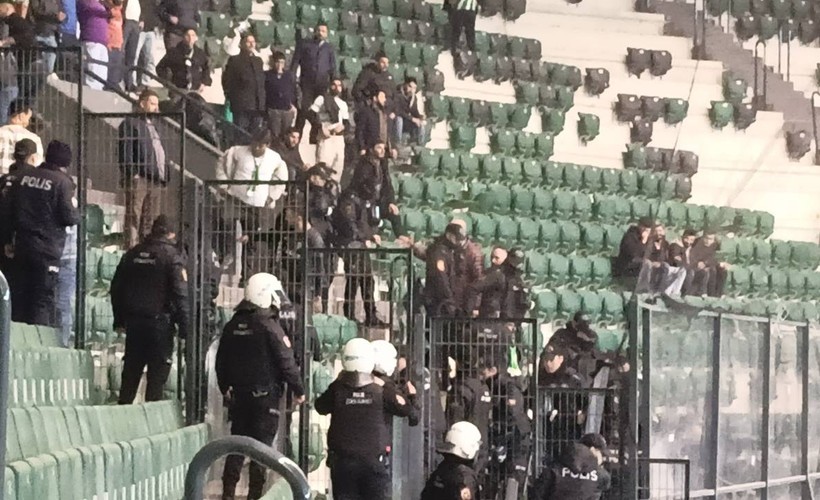Kocaelispor - Iğdır FK maçındaki tribün olaylarında 7 gözaltı