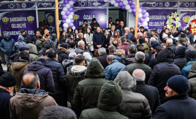 Van'da Halk Lokantası açıldı: 'Ekonomik kriz uzatılan barış eliyle son bulabilir'