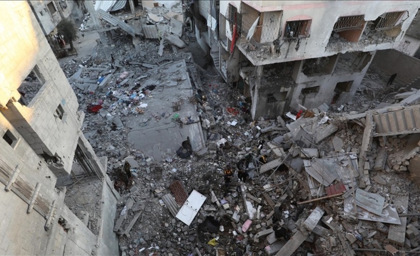 İsrail'in Gazze'ye saldırıları sürüyor: İkisi bebek 14 kişi öldü