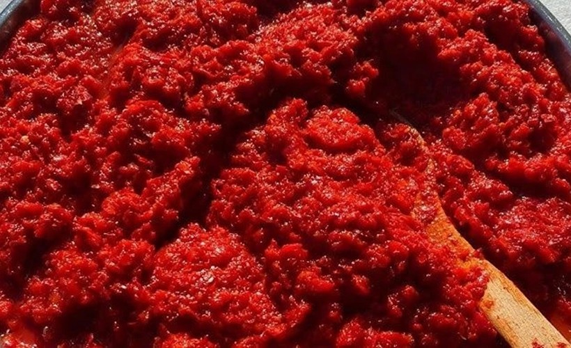 Kapya biber salçası yaparken işe yarar tüyo: Bakın nasıl hazırlanıyor