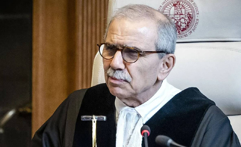Lübnan'da başbakan seçildi: Uluslararası Adalet Divanı Başkanı Nevvaf Selam istifa etti