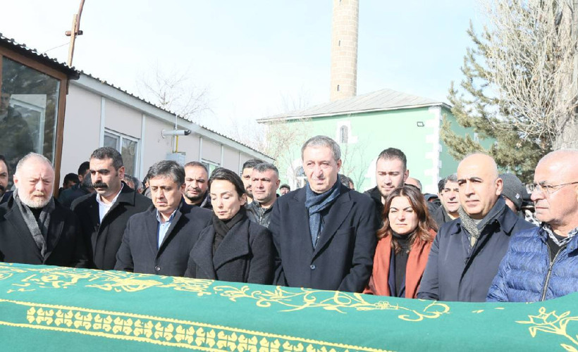 DEM Parti Eş Genel Başkanı Bakırhan'ın babası son yolculuğuna uğurlandı