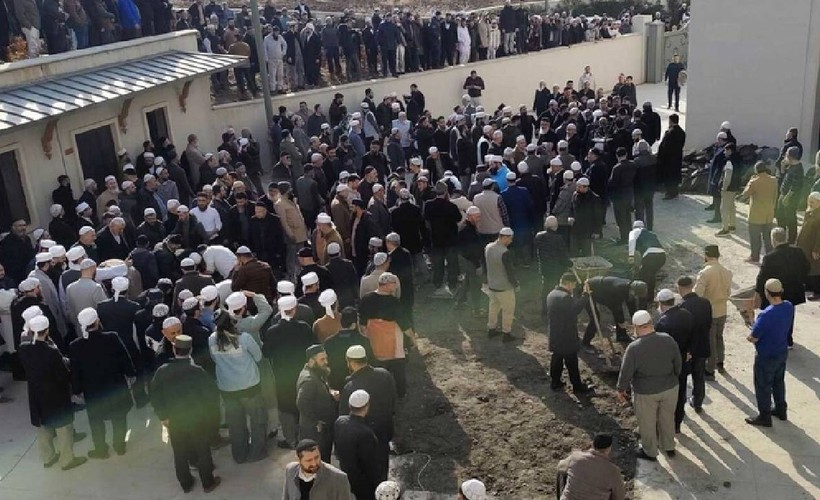 Menzil Cemaati'nde miras kavgası sokaklara taştı