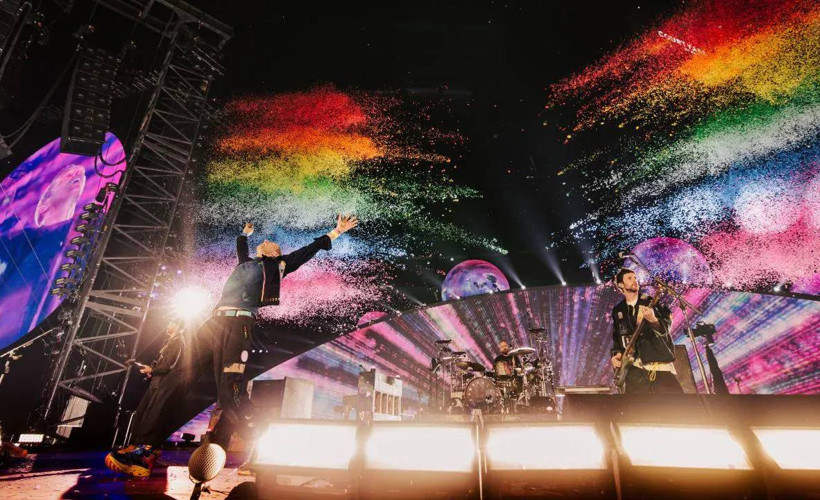 İngiliz rock grubu Coldplay'in solistiden Hindistan'da sömürgecilik özrü