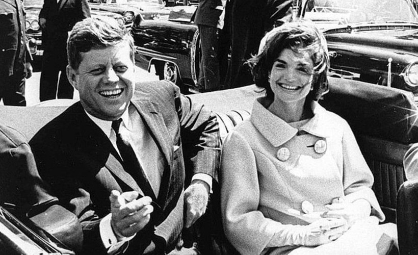 Trump imzaladı: Kennedy suikastına ilişkin gizli dosyalar paylaşılacak