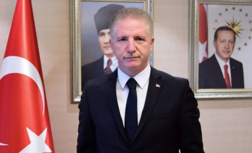 İstanbul Valisi Gül: Cuma namazında herkes idari izinli