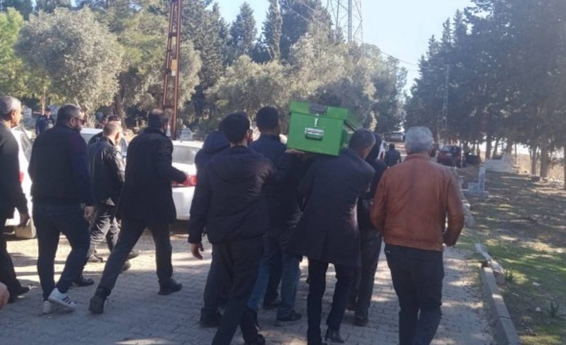 Figen Yüksekdağ’ın kardeşi toprağa verildi
