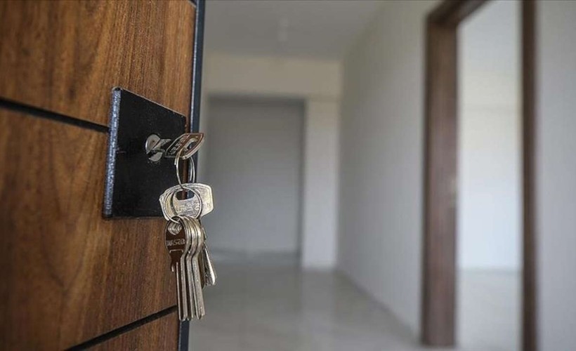 TÜİK enflasyon sepetini güncelledi: İmplant ve güneş gözlüğü girdi, pardösü ve şemsiye çıktı