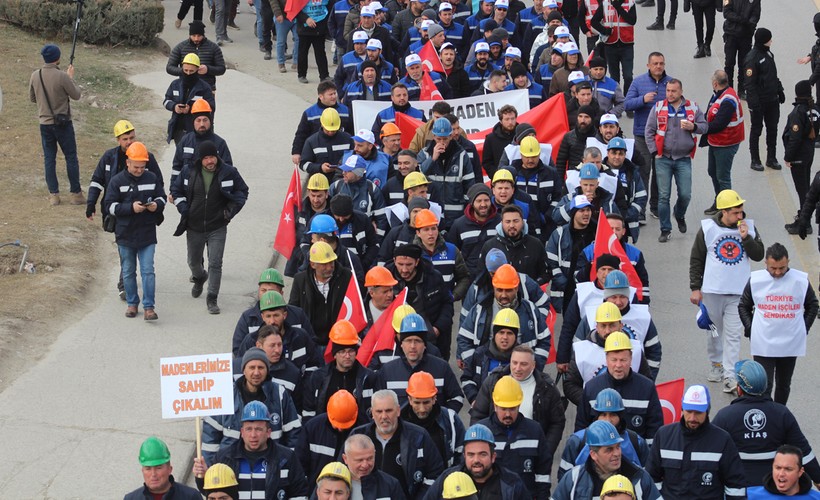 Ankara'ya yürüyen maden işçileri Sincan'da