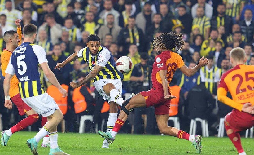 Fenerbahçe, derbiyi alarak puan farkını 3’e indirmek istiyor