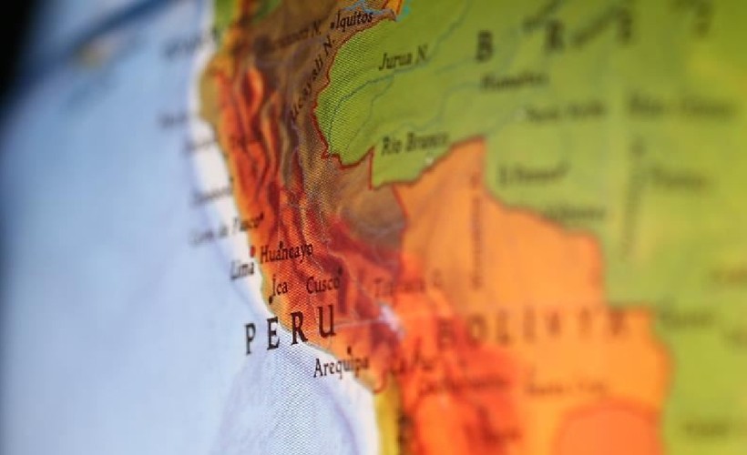 Peru'da alışveriş merkezinin çatısı çöktü:8 kişi öldü, 80 kişi yaralandı