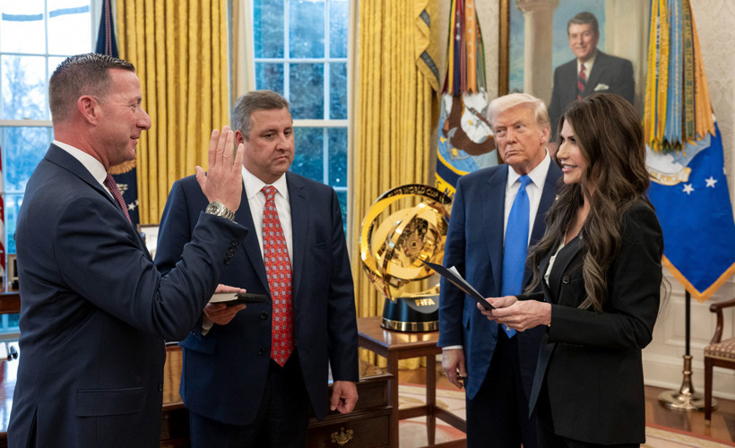Suikast girişiminde Trump'ı koruyan Curran, ABD Gizli Servis Direktörü oldu