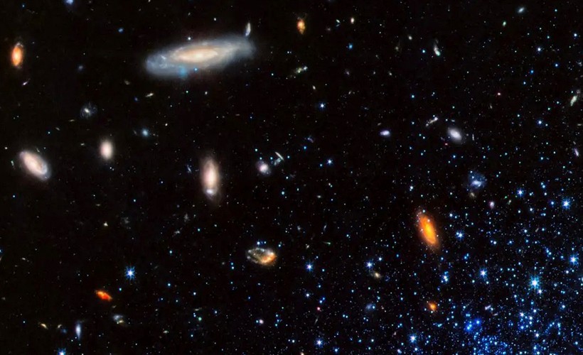 NASA dev bir galaksi keşfetti: Büyük Tekerlek