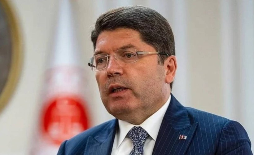 Adalet Bakanı: Demokrasi yolunda emin adımlarla yürümeye devam