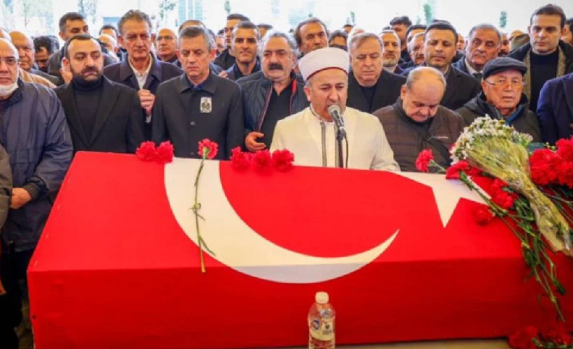 Sanatçı Volkan Konak memleketine uğurlandı