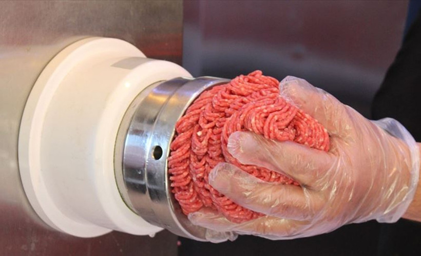 Bakanlık marka marka açıkladı! Kıymadan hile, baharatlardan gıda boyası çıktı