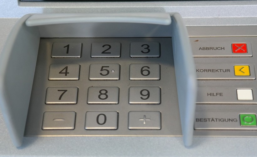 Bankalardan dikkat çeken karar! ATM'lerde artık bu işlem de ücretli oldu