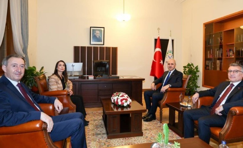 Kurtulmuş'tan siyasi partilere 'süreç' ziyareti: Bu süreç tarihi bir süreçtir