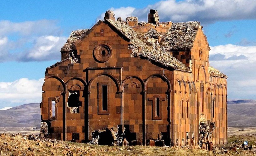 Restorasyon çalışmaları başlayan Ani Katedrali cami olacak