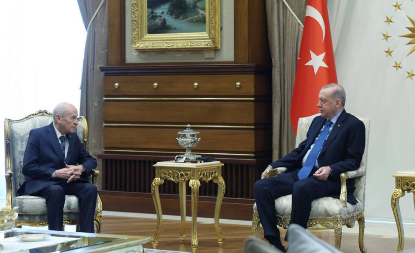 Erdoğan, Bahçeli ile görüştü