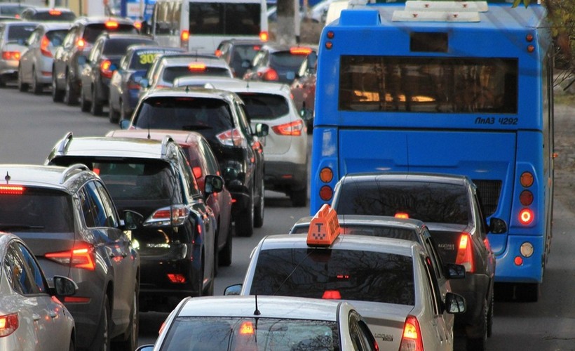 İstanbul'daki şehir içi minibüslerde yeni dönem! Para üstü derdine son