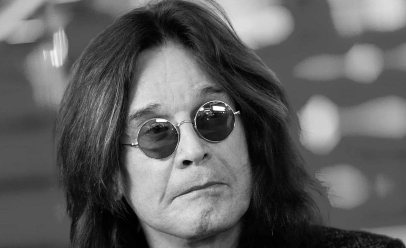 Heavy metal müziğinin öncülerinden Ozzy Osbourne yaşamını yitirdi
