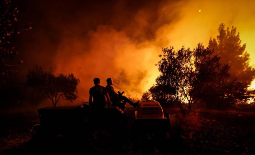 Çanakkale Bayramiç'te orman yangını 2. gününde sürüyor