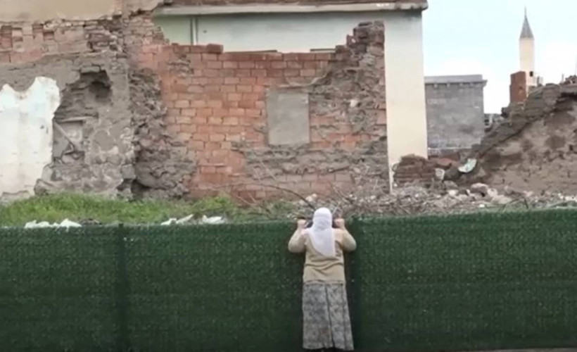 Sanatçı Jülide Kural’dan 'Barışa Sözüm Var' videosu