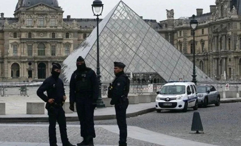 Louvre Müzesi soygunu: Güvenlik nasıl çöktü?