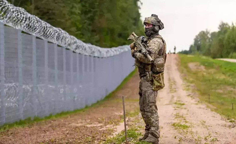 Litvanya Belarus sınırını 1 aylığına kapatma kararı aldı