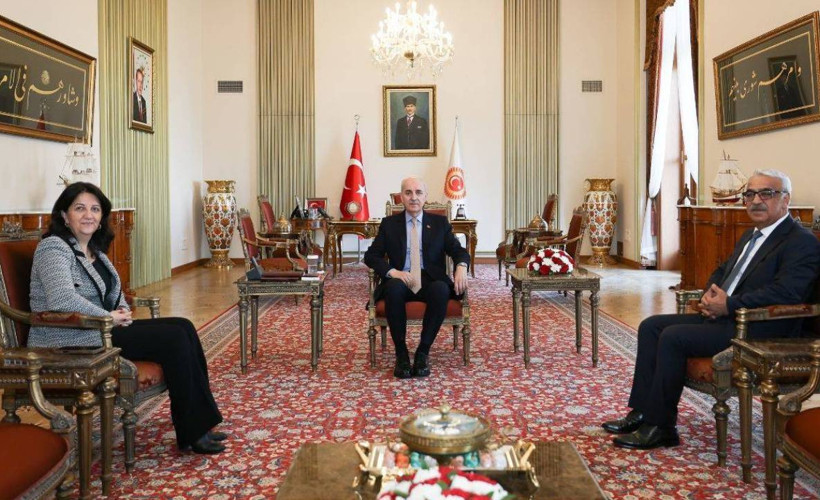 Kurtulmuş, DEM Parti İmralı Heyeti’ni kabul etti