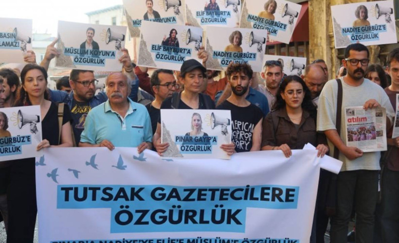 Taksim'de tutuklu gazeteciler için eylem: 'Özgür basın susturulamaz'