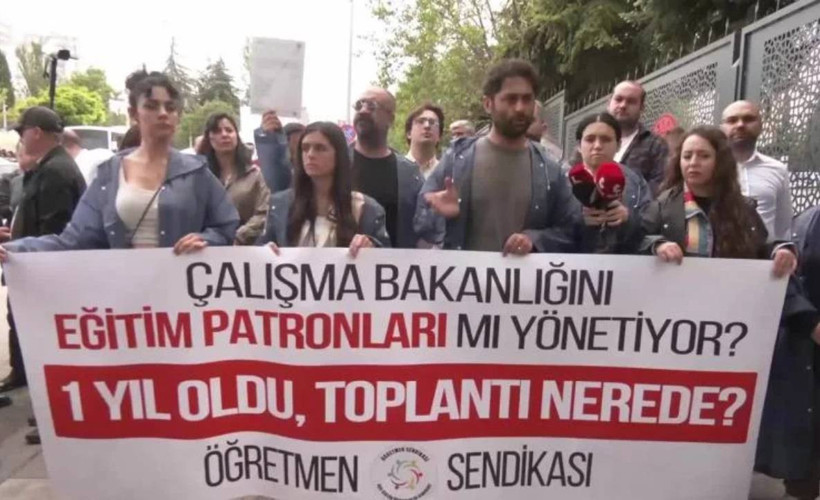 Açlık grevindeki öğretmenlere yine müdahale: 9 gözaltı
