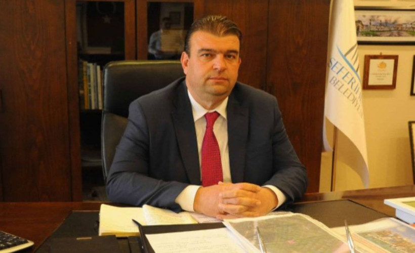 CHP'li Seferihisar belediye başkanı görevden uzaklaştırıldı