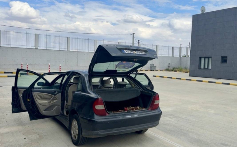 Kanguru, alpaka, uçan sincap: Pazarkule'de bir arabada bulundular - Resim: 6
