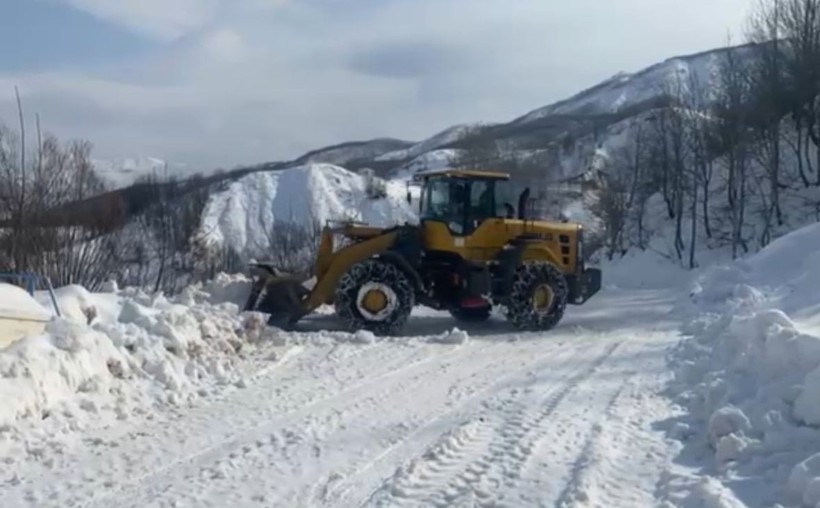 4 kentte 935 köy yolu ulaşıma kapandı - Resim : 1