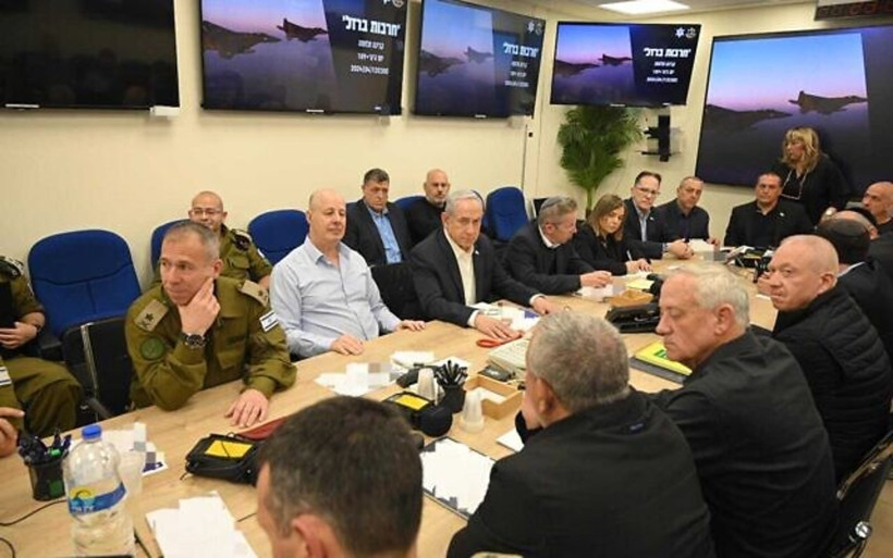 netanyahu-iran-savas-kabinesi.jpg