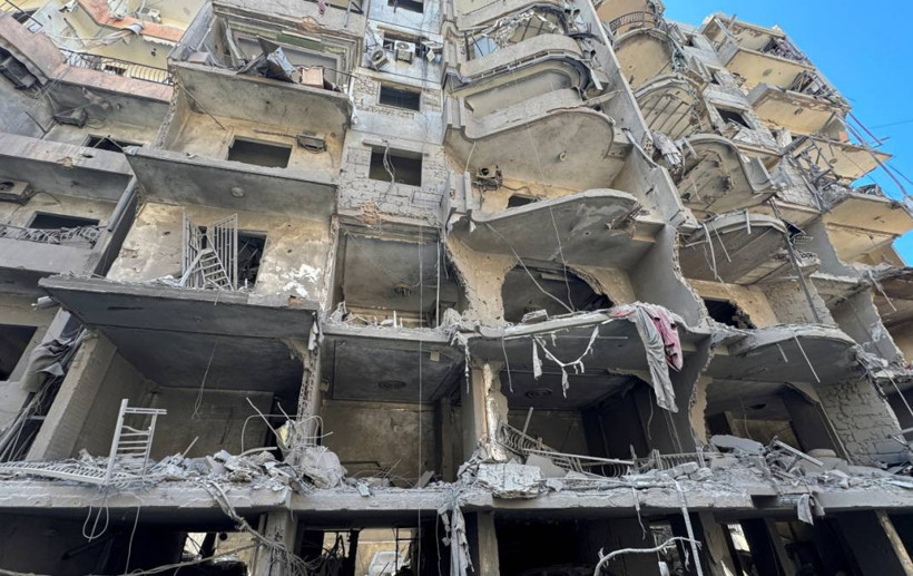 Reuters, İsrail'in Nasrallah'ı öldürdüğü noktadaki yıkımı görüntüledi - Resim: 8